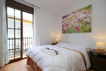 Apartamentos Om Destiny