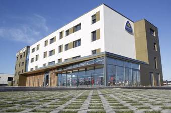 Hotel Akena City Reims Bezannes