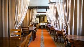 Hotel Alaska Angler's Inn