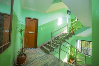 Spot On 425 A-one Hotel