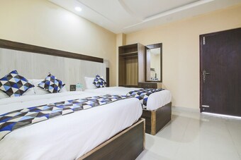 Hotel Oyo 427 Annapurna Banquet