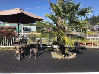 Motel Western Village Inn