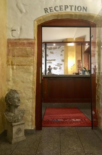 Hostal Maison Addama