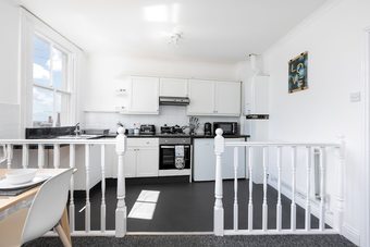 Apartamentos Clifton Place With Outside Terrace - Guest Homes