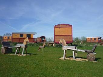 Les Roulottes Du Berry