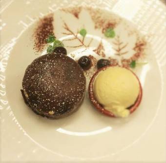 Hotel Logis Les Terrasses De Corton