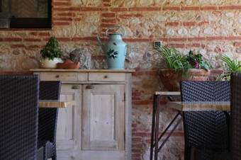 Hotel Logis Auberge Du Vigneron