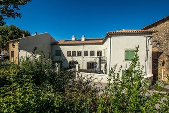 Hostal Hostel Les Terrasses Du Roc