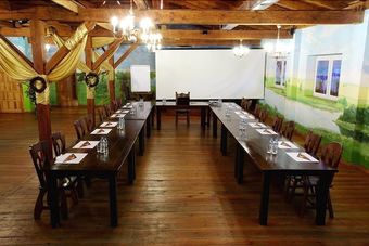 Hotel Us?ugi Noclegowe 17