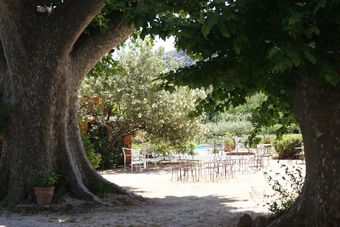 Hotel Chambres D'h�tes Le Bourguet