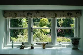 Bed & Breakfast Corner House