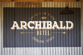 Archibald Hotel