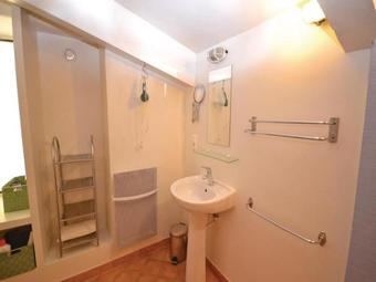 Holiday Home C De La Reine Jeanne H-851