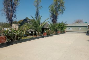 Hotel Dl Lodge