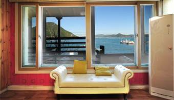 Tongyeong Before Sea Pension