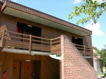 Hotel Les Hauts De Montreuil / Le Patio