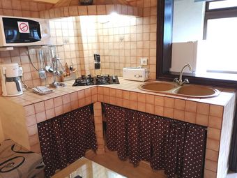 Aparthotel Finca Tom�s Y Puri