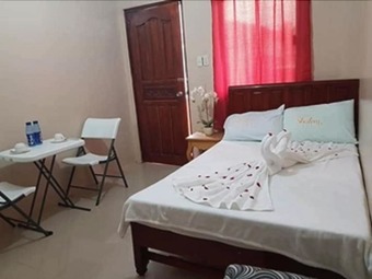 Hotel Shalom Guest House And Resto Bar