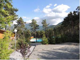 Parc R�sidentiel De Loisir : Le Loup Blanc Du Riou