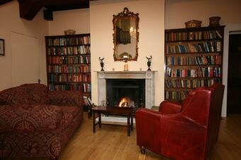 Tyrrells Ford Country Inn & Hotel