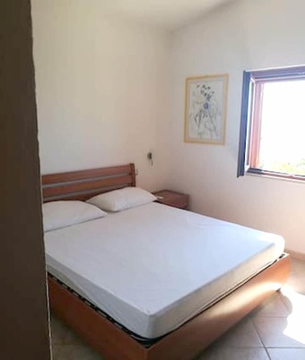 Villa With 3 Bedrooms In Magomadas, With Wonderful Sea View And Terrace - 10 M From The Beach