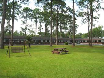 Hotel Cheerio Inn - Glennville