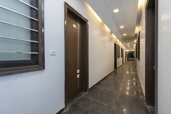 Hotel Silverkey Executive Stays 45988 Pooth Kalan