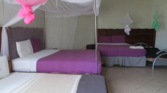 Global Village Hotel