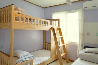 Hostal Hello Project Guesthouse - Hostel