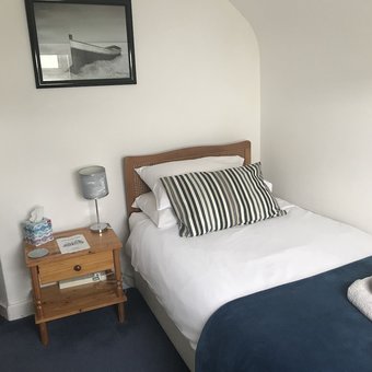 Cliff House Bed And Breakfast