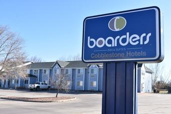Hotel Boarders Inn And Suites Brush