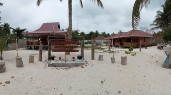 Bed & Breakfast Losmen Anugrah