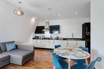 Apartamentos Karah Suites - Denmark House