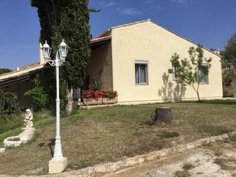 Bed & Breakfast Chambres D'hotes La Tamarisse