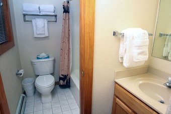 Timber Creek Chalets: 9