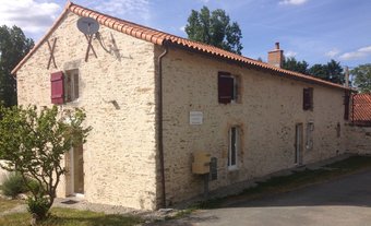Bed & Breakfast Chambres D'hotes La Source