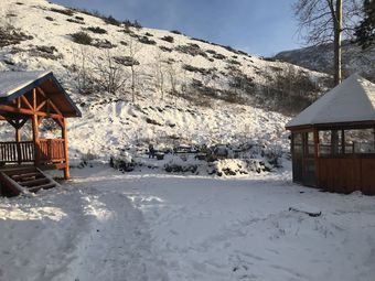 Hotel Stikine Valley Inn