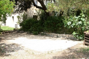 House With One Bedroom In Saint-gilles, With Pool Access, Furnished Garden And Wifi