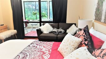 Hotel Madhuban - Waterfront In Whangaroa