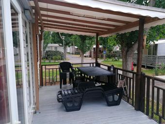 Property With 3 Bedrooms In S�rignan, With Furnished Garden