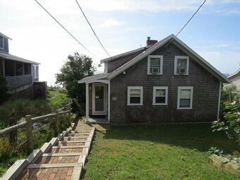 16 Flakeyard Way - Four Bedroom House