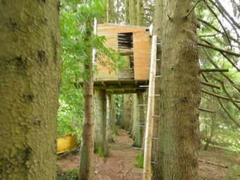 Comfortably Furnished Bungalow With Large Garden And Barbecue