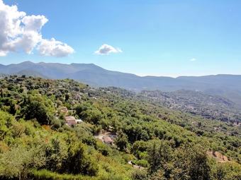 Snug Holiday Home In Berre-les-alpes With Terrace