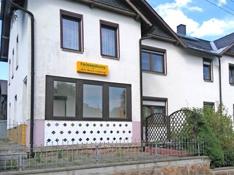 Apartamentos Cosy Holiday Home In The Idyllic Vogtland With Lots Of Excursion Destinations