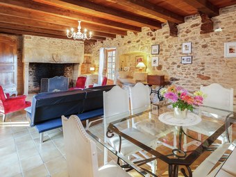 Historic Holiday Home From 17th Century With Peace And Privacy In The Forest