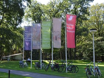 Tasteful Chalet With Veranda In The Veluwe