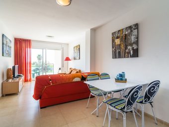 Comfortable Apartment At Only 100 Metres From The Sea