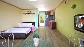 Tongyeong Paper Island Pension