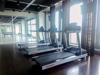 Cozy And Comfy 1br At Roseville Apartment