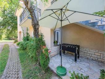 Apartment Modrusani Modrusani